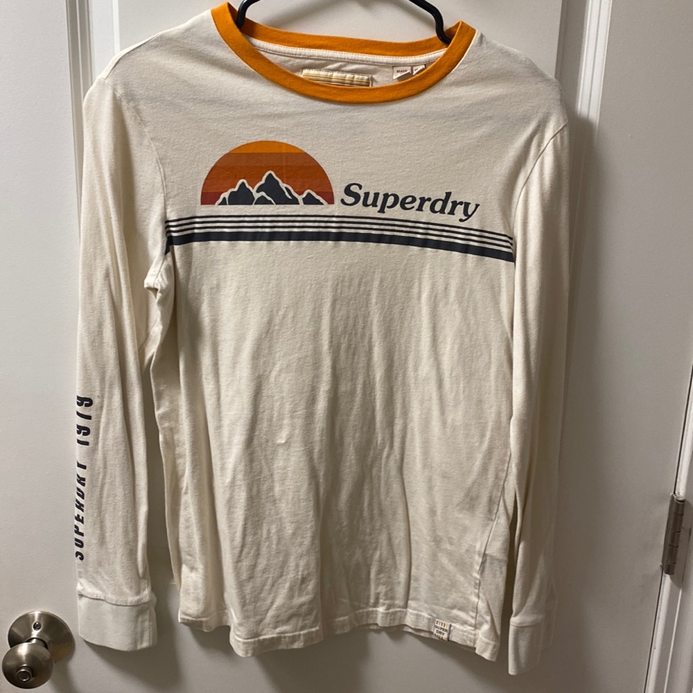 Cute Superdry mountain theme long sleeve shirt. US size 4.